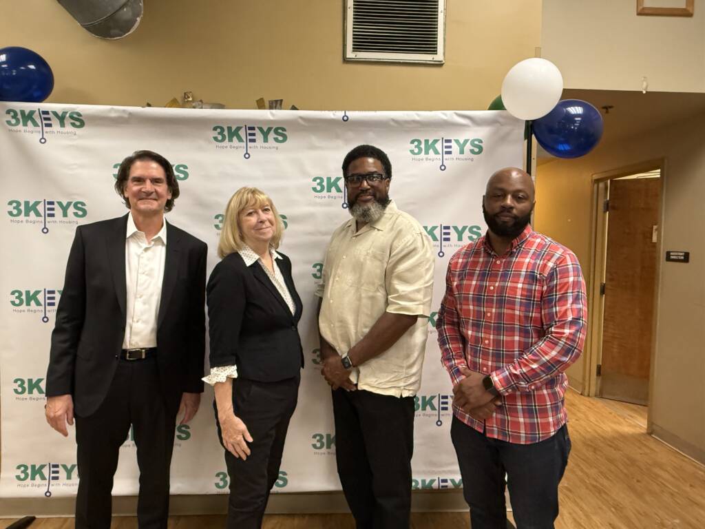 Group photo with supporters of The 3Keys.